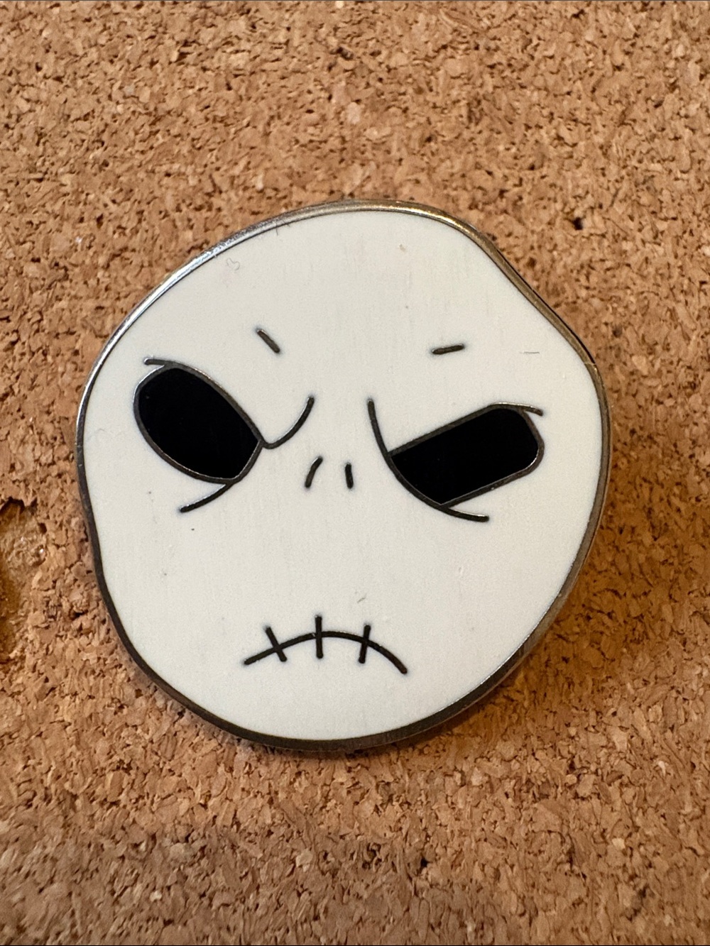 Disney White and Black Skull Face Enamel Pin - Kids Accessories Jewelry